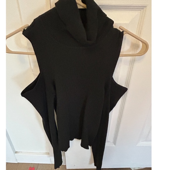 ALC turtleneck sweater - Picture 2 of 5